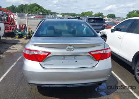 2015 Toyota Camry Se z USA, uszkodzony, nr VIN 4T1BF1FK7FU954439